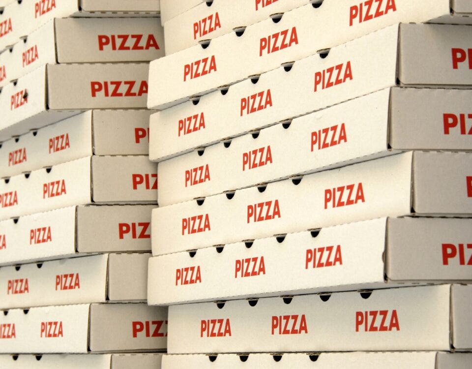 Weekly Economic News Roundup and pizza box recycling