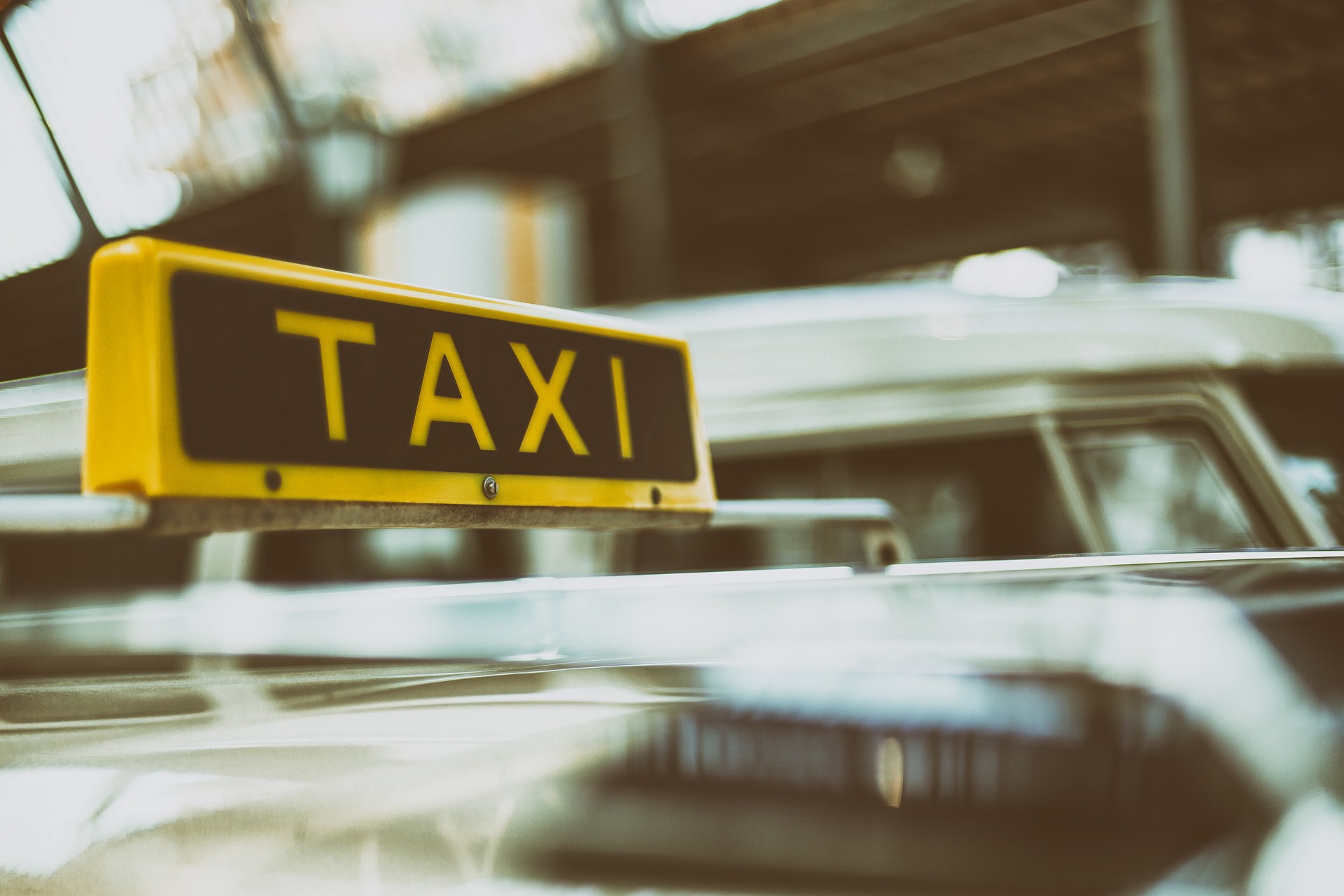 Weekly economic news roundup and taxi tips