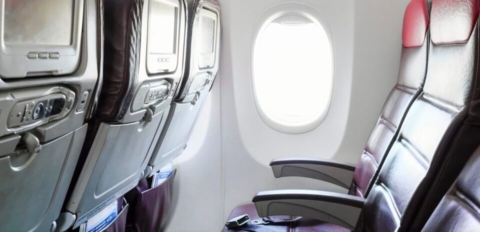 Weekly Economic News Roundup and airlines' seat size