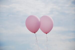 economic news roundup and helium uses balloons