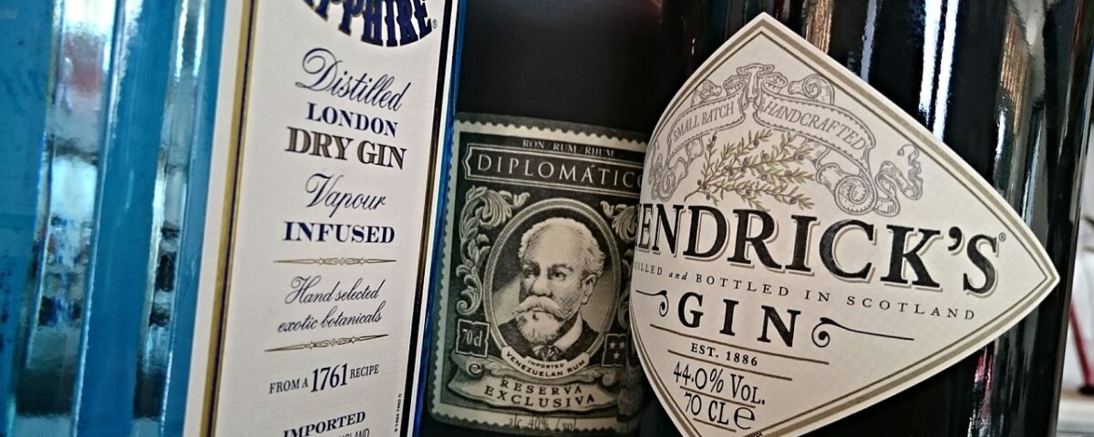 weekly economic news roundup and gin labels