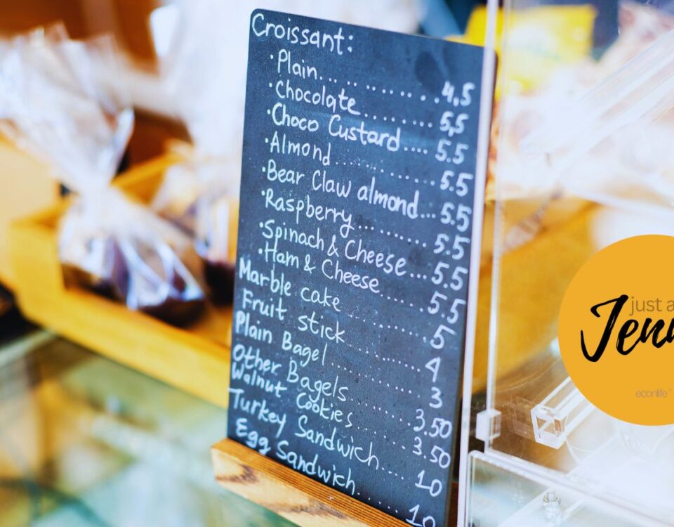 Just Ask Jenna Looks At Dining Out | econlife