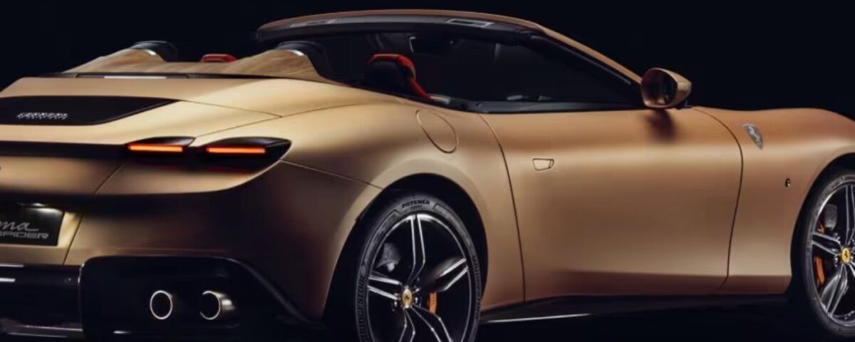 Persian Gulf luxury Ferrari